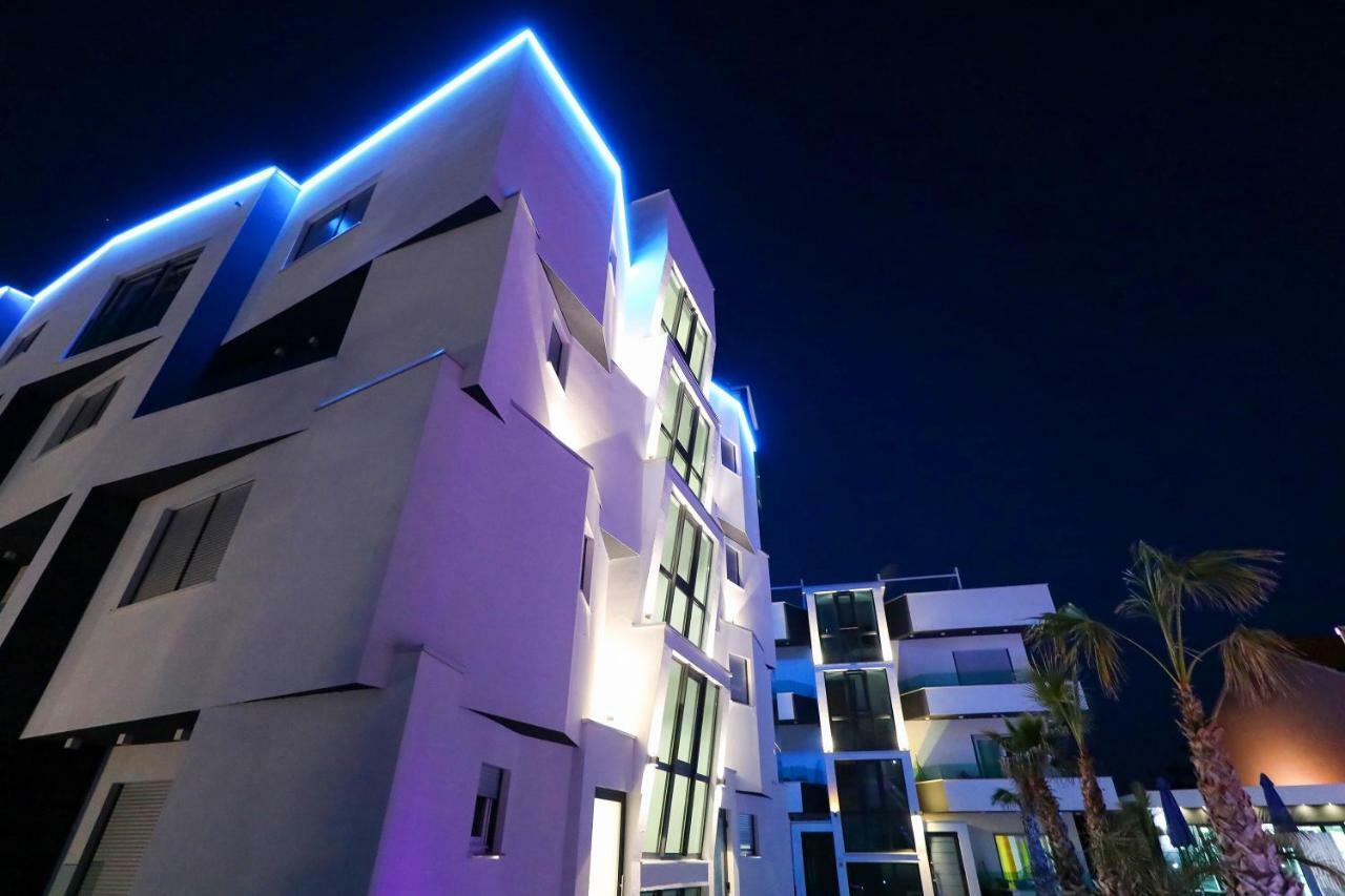 Boutique Cosmopolis 1