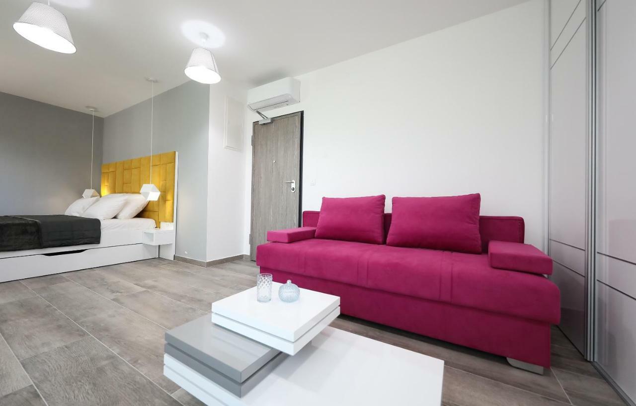 Boutique Cosmopolis 1 Frühstückspension Bibinje